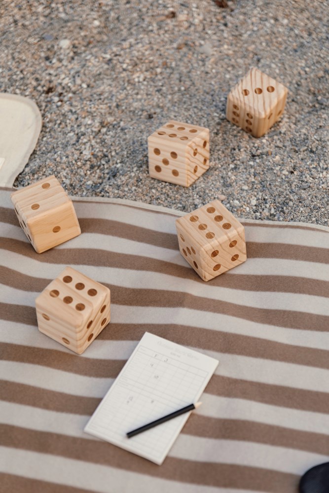 VINGA Outdoor Yacht Spiel